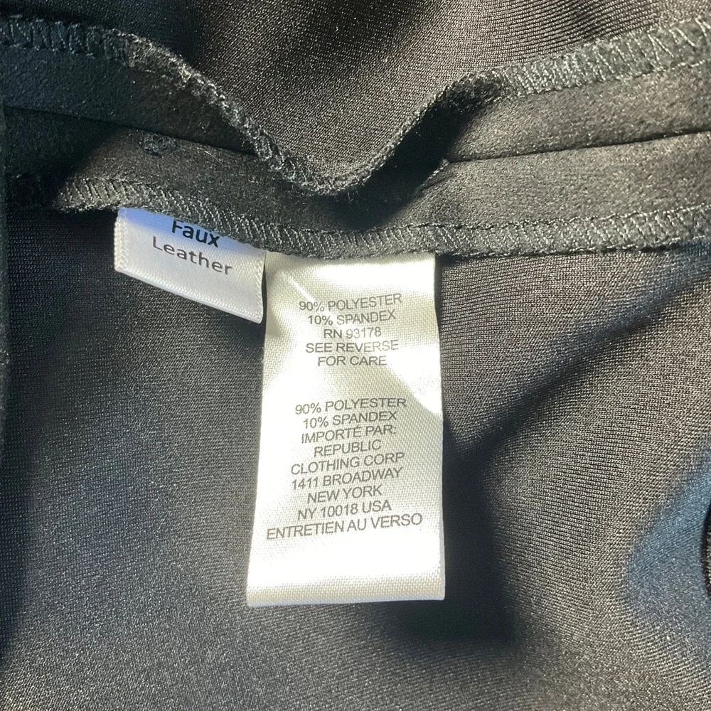 T Tahari Pencil Skirt Womens XS Black Faux Leather Minimalist Office Cocktail